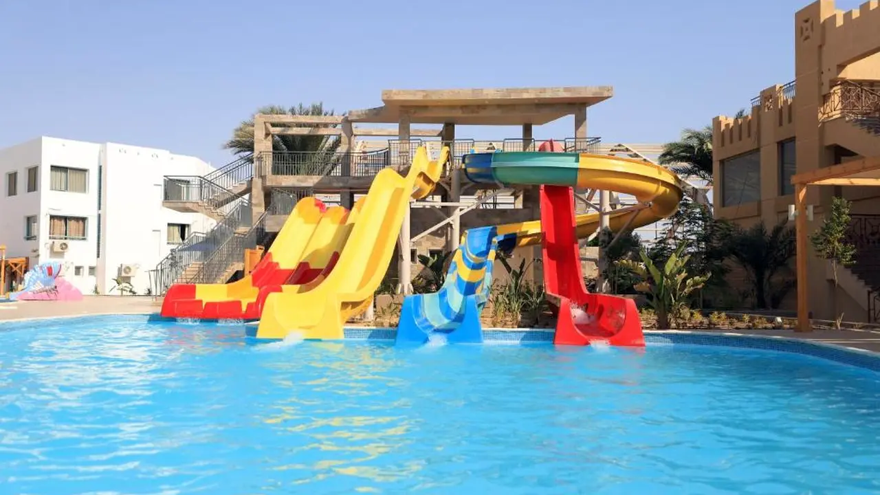 الفندق إمبريال شمس أبو سوما - سفاجا